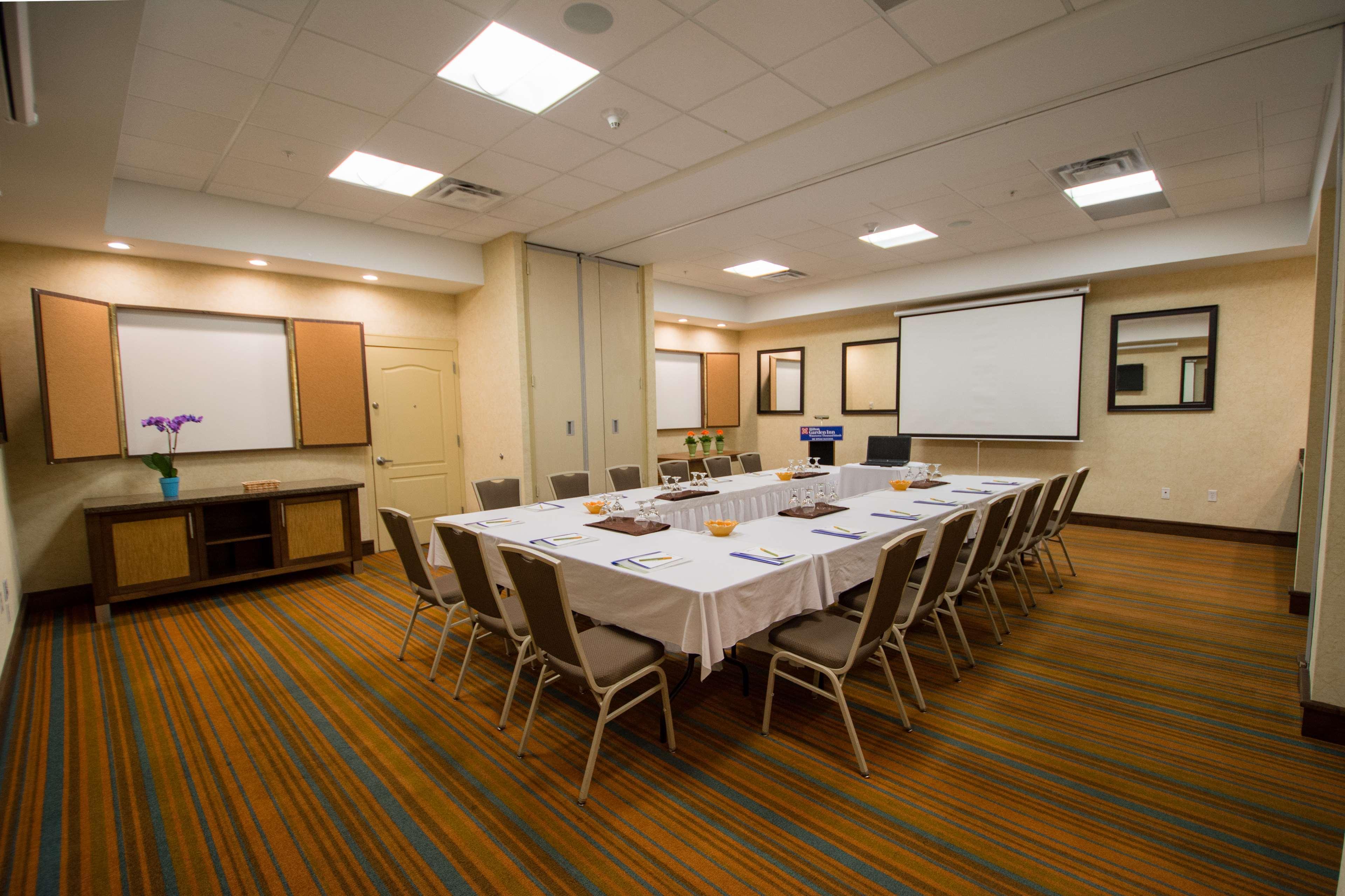 Hilton Garden Watertown