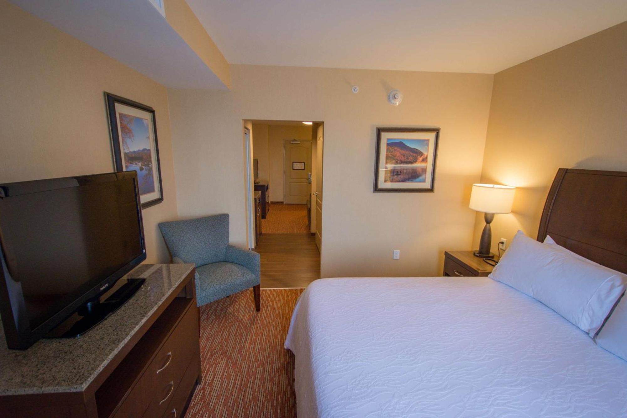 Hilton Garden Hotel 3*